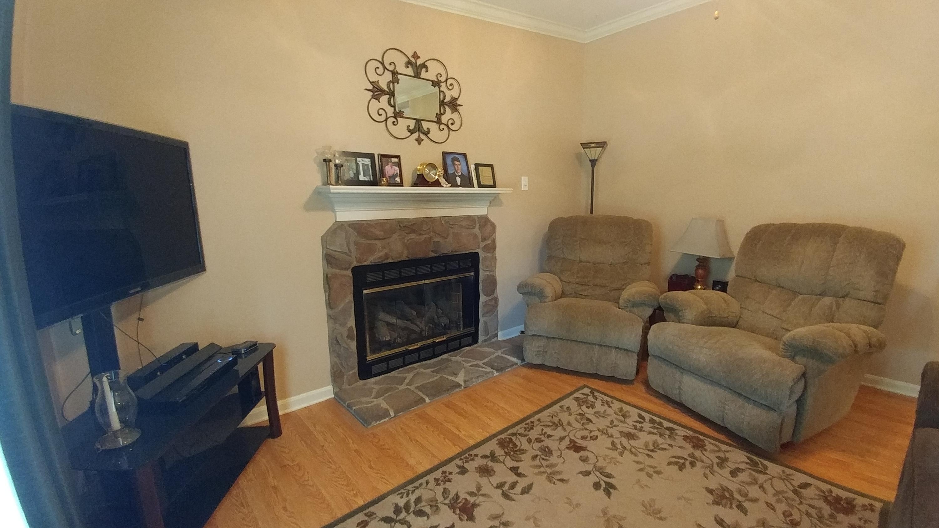 3997 Diamond Hill Road Moneta, VA 24121 - Photo 29 of 42 living room