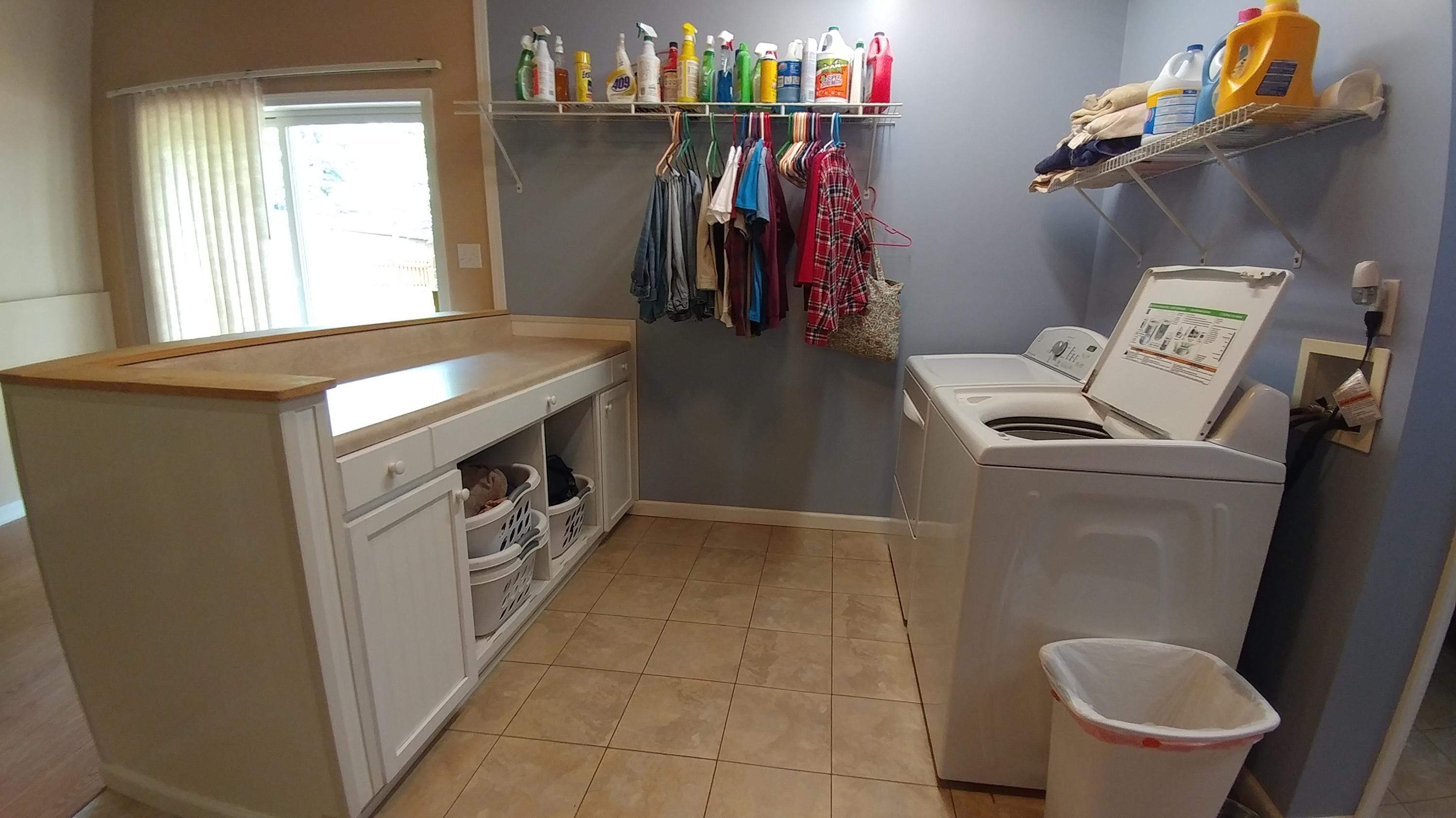 3997 Diamond Hill Road Moneta, VA 24121 - Photo 37 of 42 Laundry area