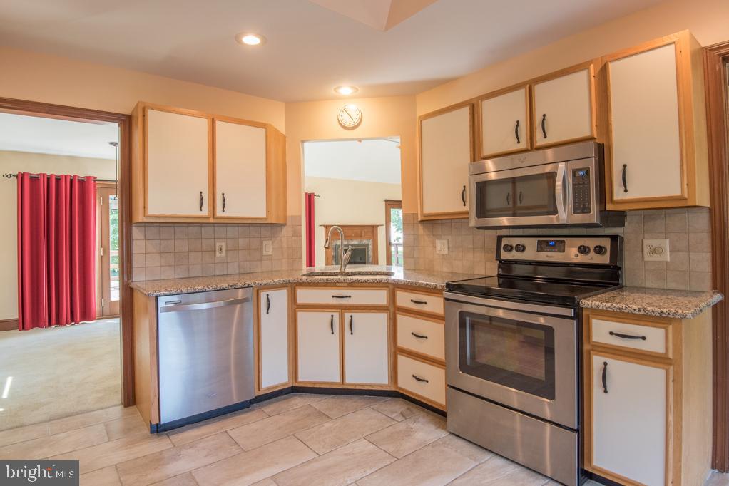 368 Koser Road Lititz, PA 17543 - Photo 11 of 43 Kitchen View