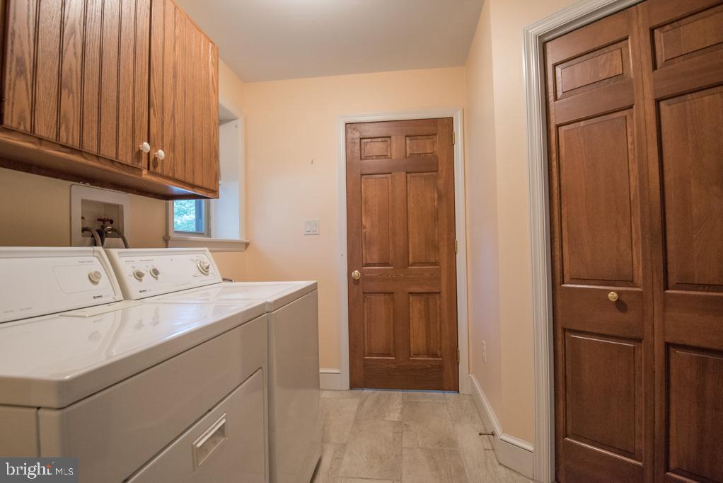 368 Koser Road Lititz, PA 17543 - Photo 22 of 43