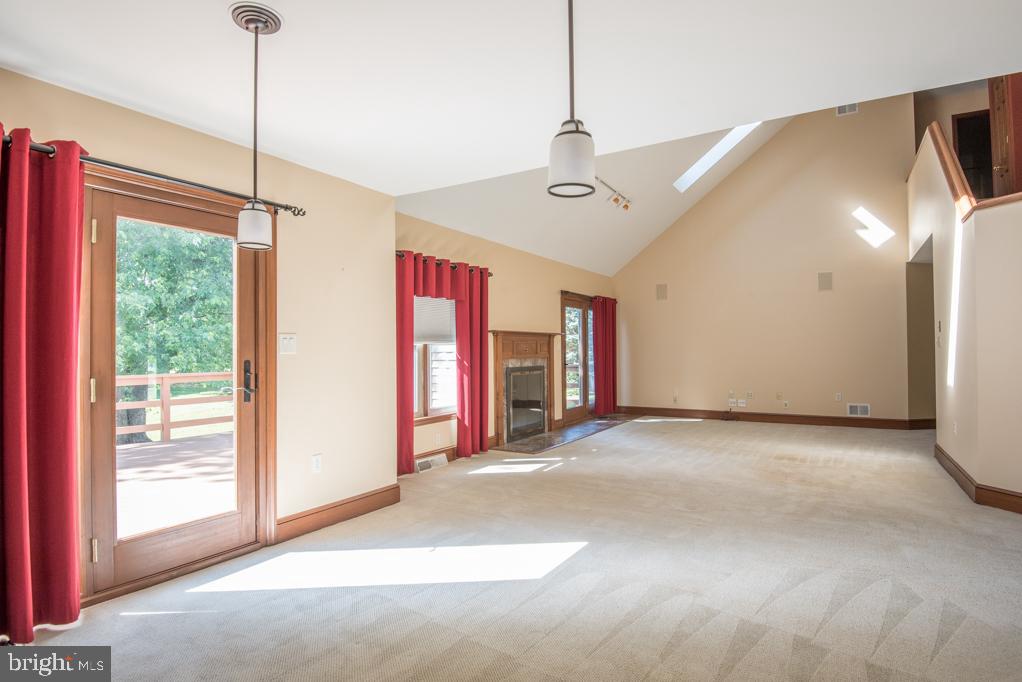 368 Koser Road Lititz, PA 17543 - Photo 7 of 43