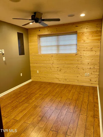 $1,950 | 1121 Meadow Creek Lane, Unit 19, Jonesborough, TN 37659