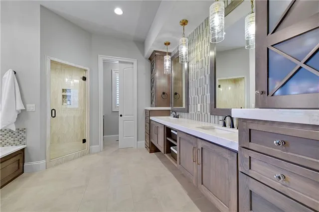 $3,875,000 | 16916 Bond Street, Overland Park, KS 66221