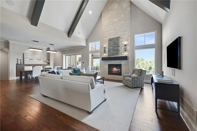 $3,875,000 | 16916 Bond Street, Overland Park, KS 66221