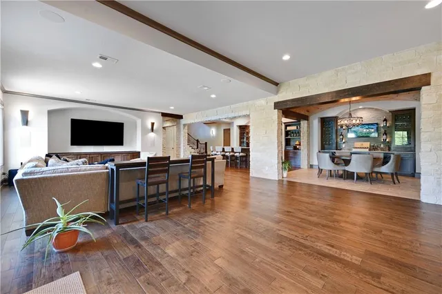 $3,875,000 | 16916 Bond Street, Overland Park, KS 66221