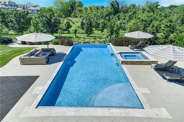$3,875,000 | 16916 Bond Street, Overland Park, KS 66221