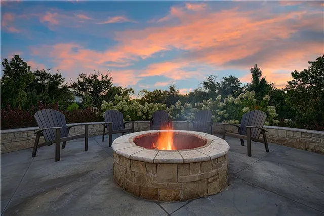 $3,875,000 | 16916 Bond Street, Overland Park, KS 66221