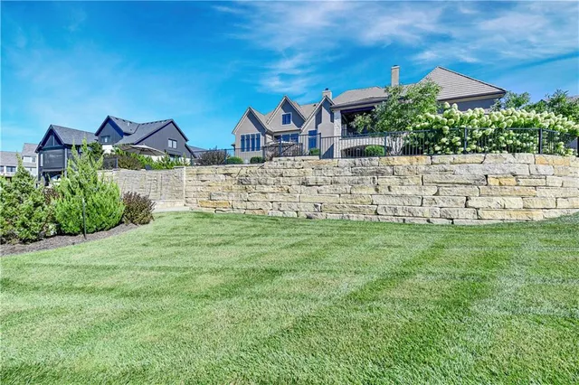 $3,875,000 | 16916 Bond Street, Overland Park, KS 66221