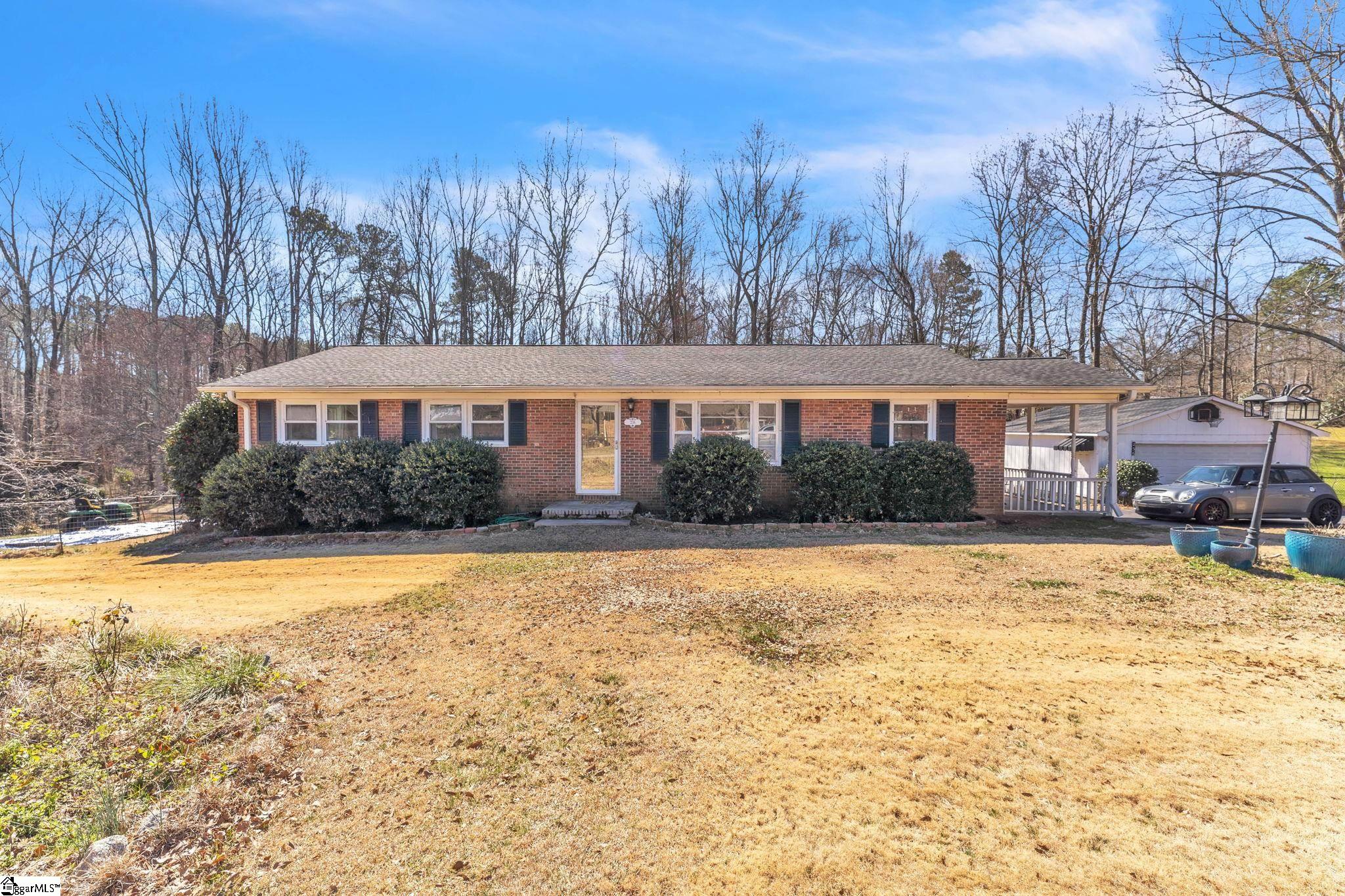 236 Rainbow Circle Inman, SC 29349 - Photo 1 of 25