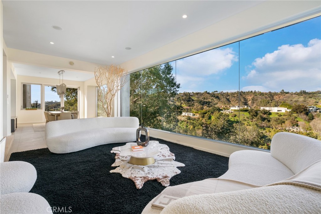 9716 Oak Pass Road Beverly Hills, CA 90210 - Photo 2 of 63