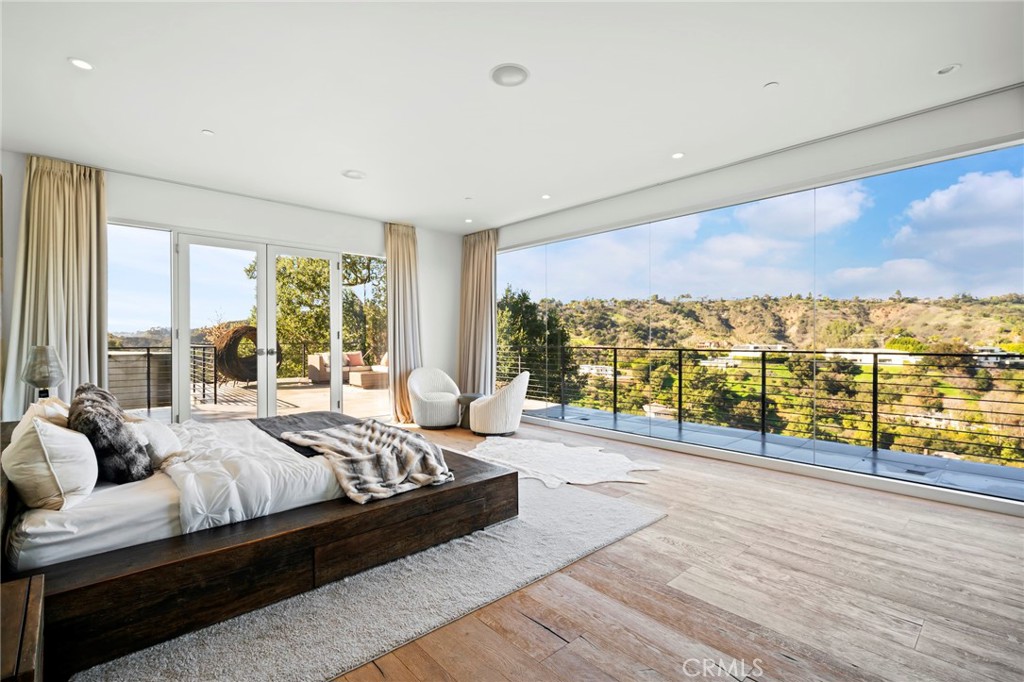 9716 Oak Pass Road Beverly Hills, CA 90210 - Photo 25 of 63