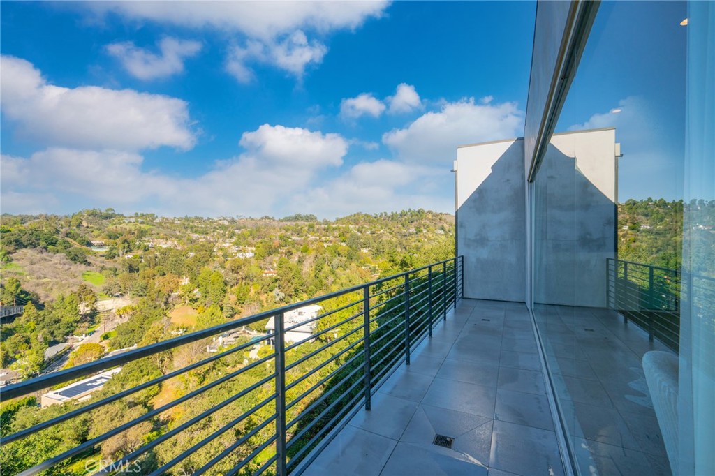 9716 Oak Pass Road Beverly Hills, CA 90210 - Photo 60 of 63