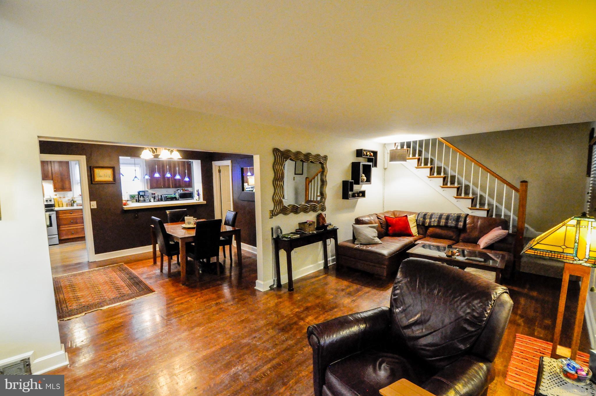 1643 Shookstown Road Frederick, MD 21702 - Photo 15 of 30 Living Room