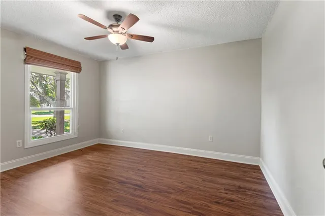 $449,000 | 31 East Woodlawn Drive, Destrehan, LA 70047