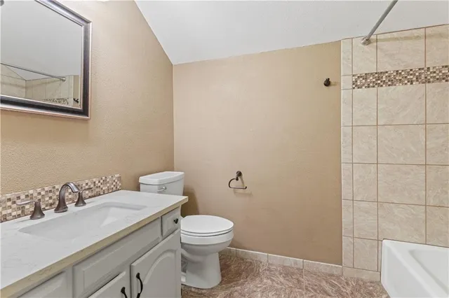 $449,000 | 31 East Woodlawn Drive, Destrehan, LA 70047