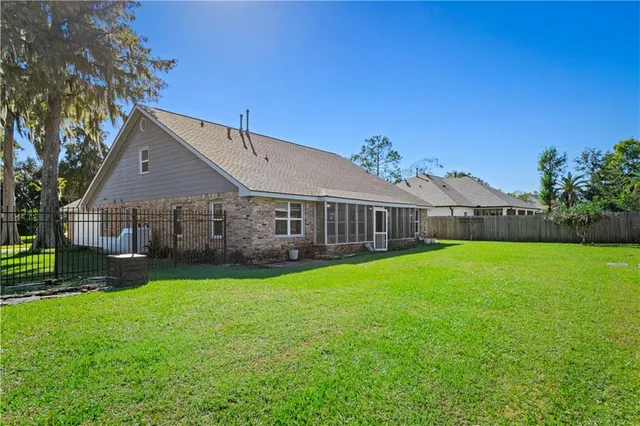$449,000 | 31 East Woodlawn Drive, Destrehan, LA 70047