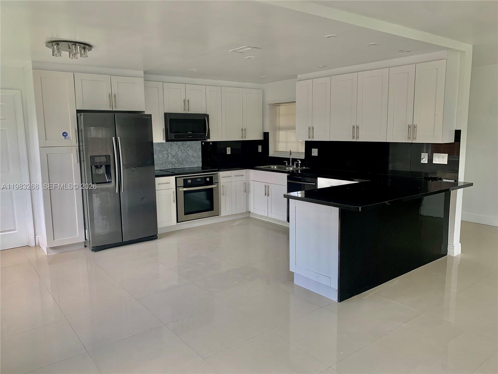 9798 Southwest 158th Street Miami, FL 33157 - Photo 11 of 32