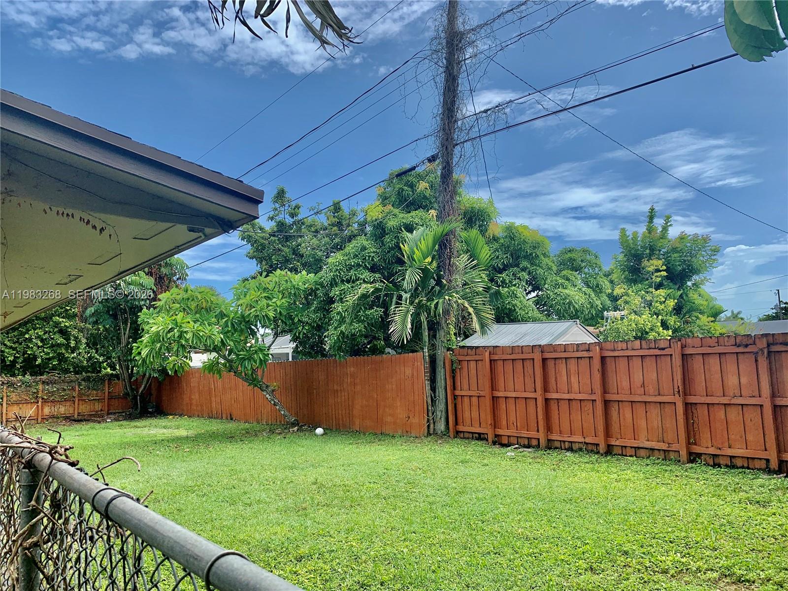 9798 Southwest 158th Street Miami, FL 33157 - Photo 4 of 32