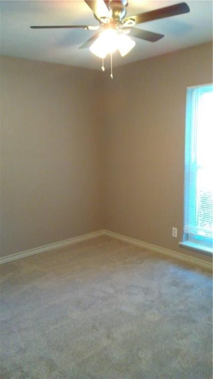 1900 Apple Valley Road Plano, TX 75023 - Photo 20 of 32 a view of an empty room and window