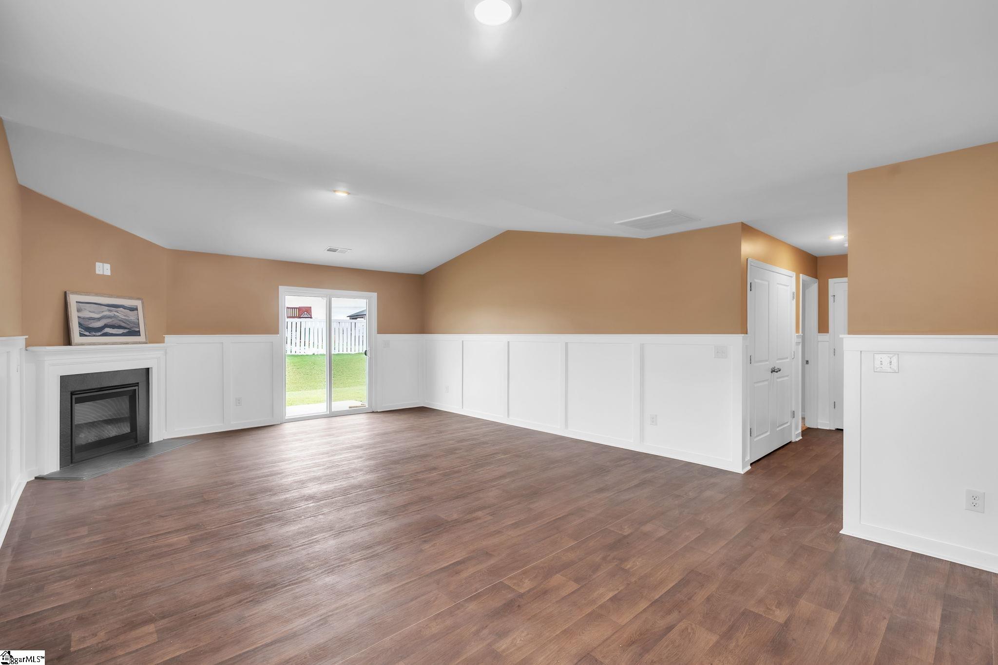 205 Hillendale Way Pelzer, SC 29669 - Photo 7 of 31 Gallery Image 7