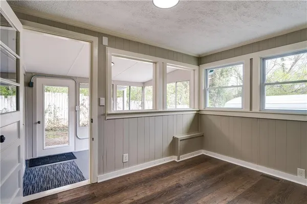 $325,000 | 140 Rogers Avenue, Jasper, GA 30143