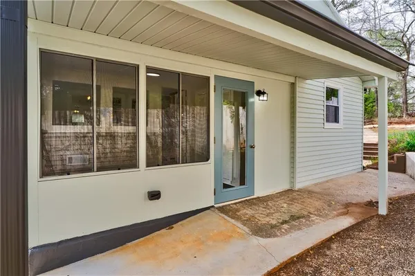 $325,000 | 140 Rogers Avenue, Jasper, GA 30143