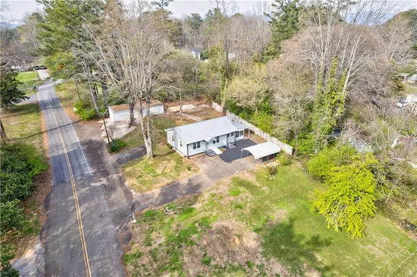 $325,000 | 140 Rogers Avenue, Jasper, GA 30143