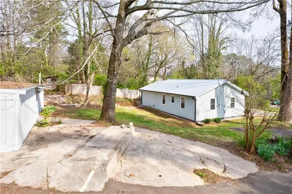 $325,000 | 140 Rogers Avenue, Jasper, GA 30143