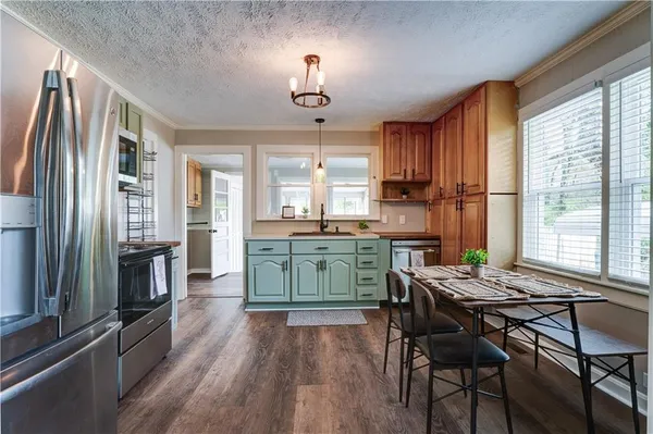 $325,000 | 140 Rogers Avenue, Jasper, GA 30143