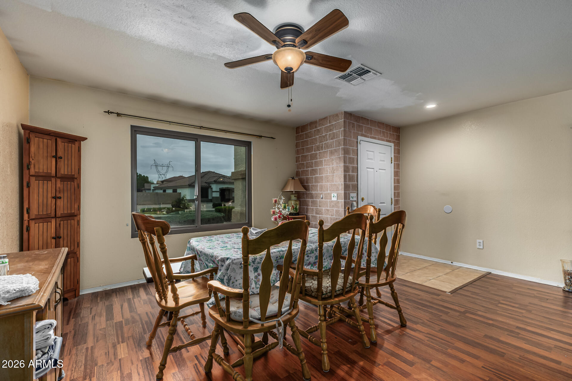 11223 East Raleigh Avenue Mesa, AZ 85212 - Photo 5 of 31 06 Raleigh