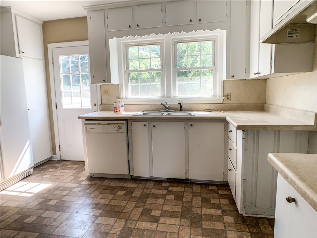 2602 Bellview Road Anderson, SC 29621 - Photo 6 of 19