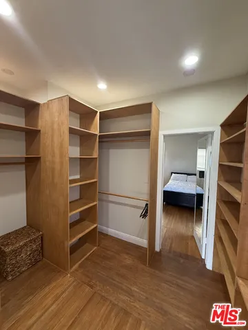 $6,500 | 439 South Sherbourne Drive, Los Angeles, CA 90048