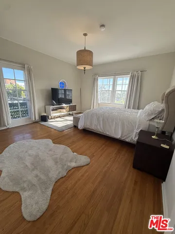 $6,500 | 439 South Sherbourne Drive, Los Angeles, CA 90048