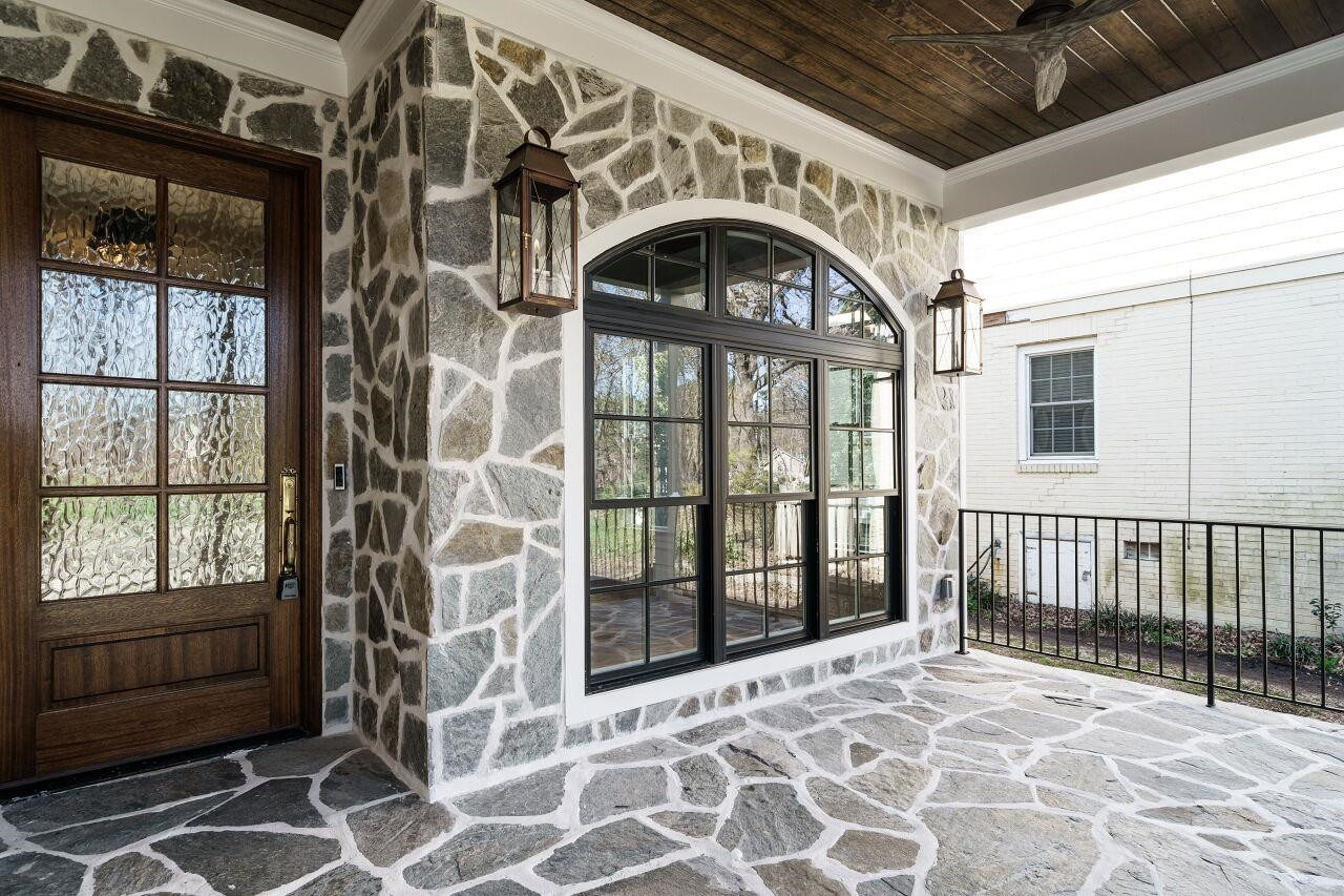 404 East Whitaker Mill Road Raleigh, NC 27608 - Photo 4 of 63 Photo 4