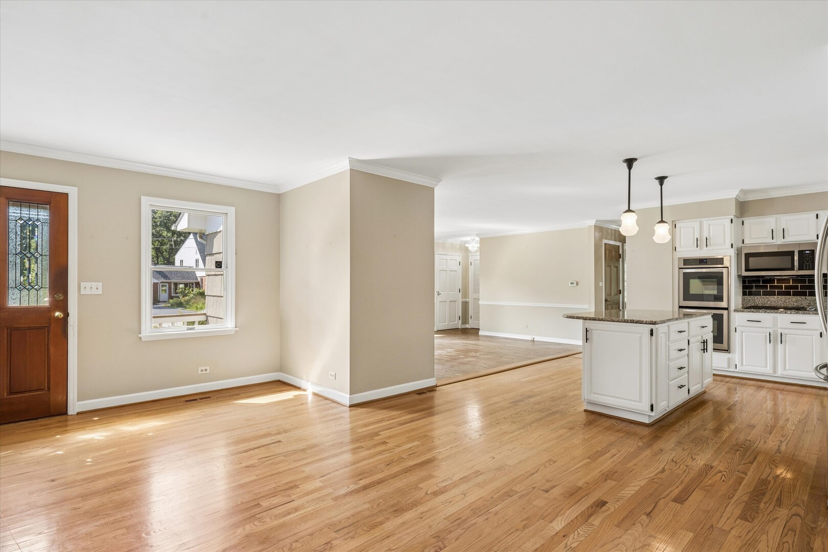 309 Forest Knoll Road Lake Bluff, IL 60044 - Photo 6 of 25 Gallery Image 6