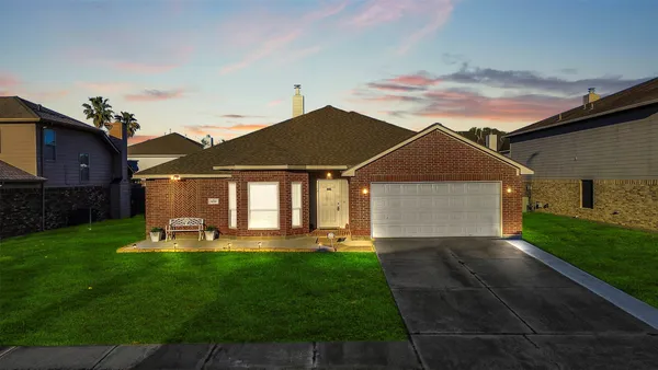 $280,000 | 8018 Fox Street, Baytown, TX 77523