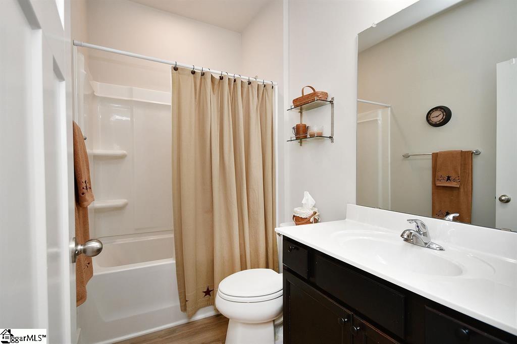 105 Foxbank Circle Greer, SC 29651 - Photo 12 of 24