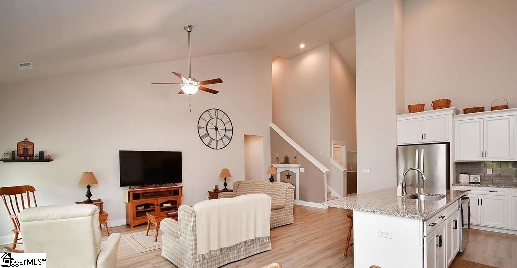 105 Foxbank Circle Greer, SC 29651 - Photo 6 of 24