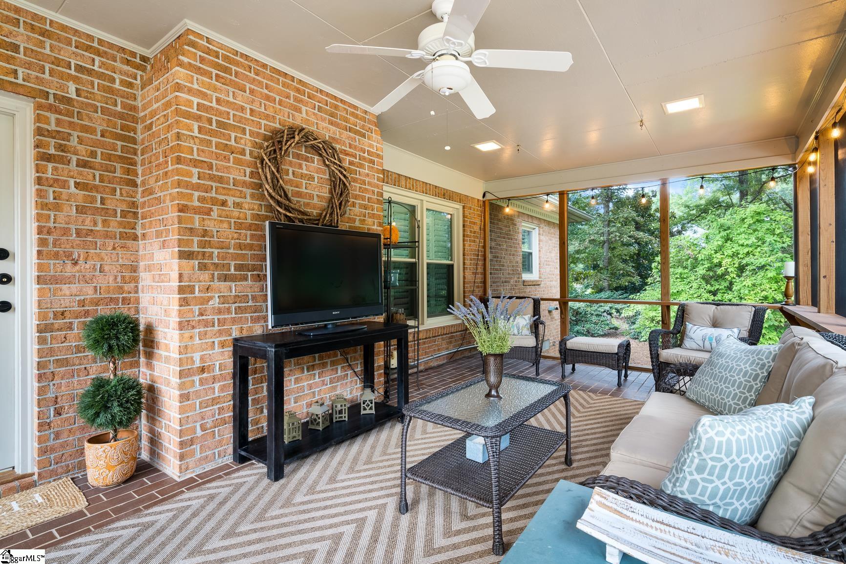 107 Brandon Way Simpsonville, SC 29681 - Photo 27 of 36 Gallery Image 27