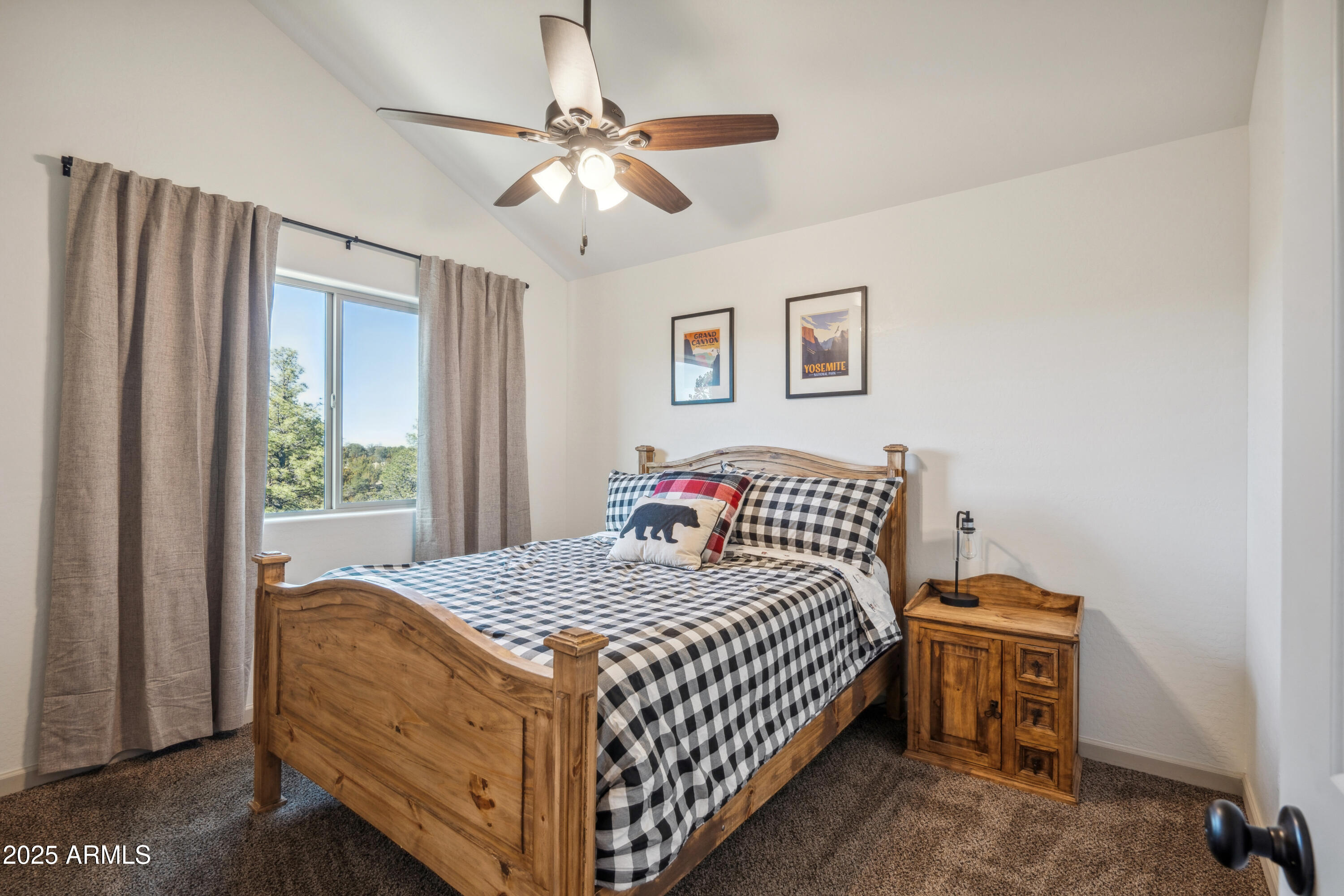 3457 Carefree Road Heber, AZ 85928 - Photo 17 of 28 18-Bedroom 1