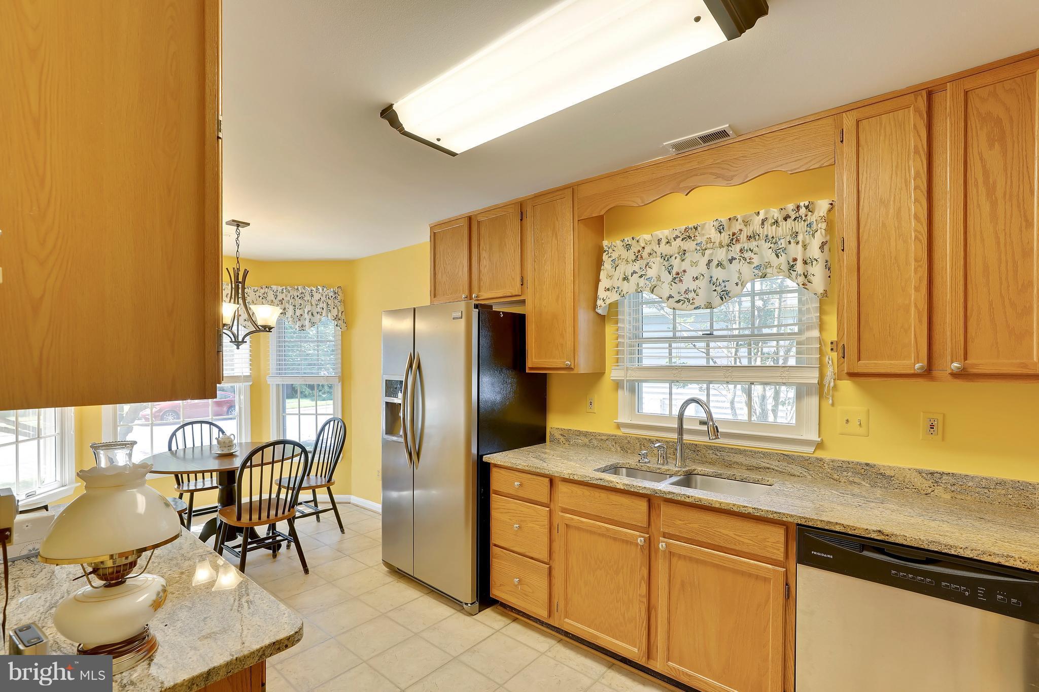 523 Coover Road Annapolis, MD 21401 - Photo 9 of 30 Kitchen with Granite Counters and newer flooring