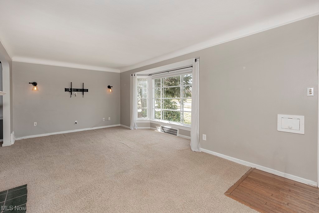 1435 Evanston Road Cleveland, OH 44124 - Photo 11 of 44