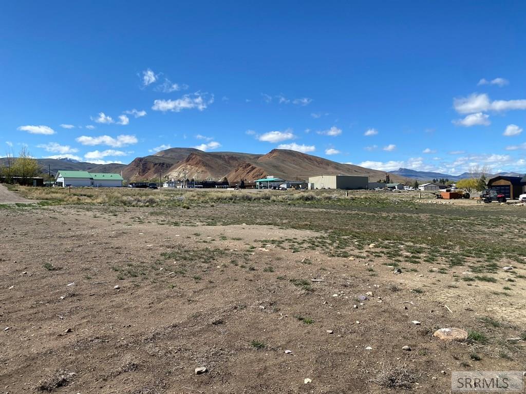 911 Custer Street Challis, ID 83226 - Photo 3 of 4