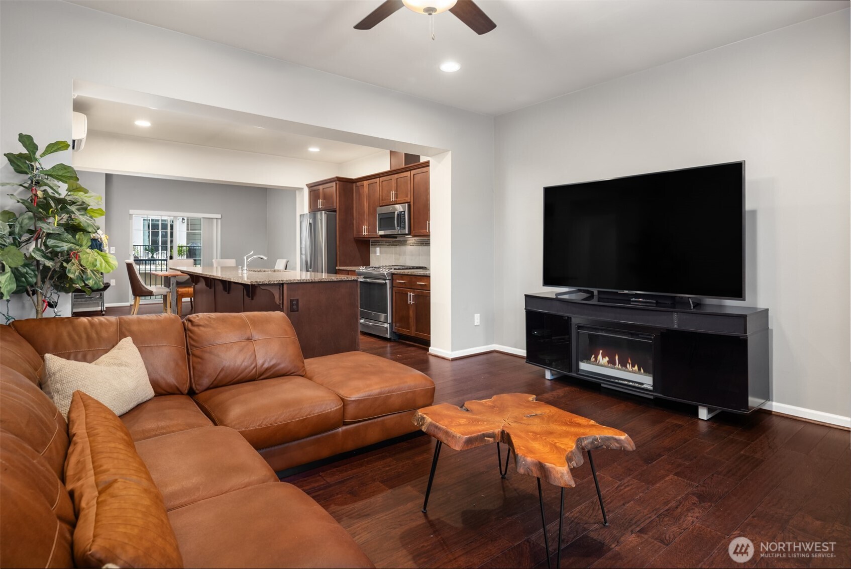 3250 Southwest Graham Street, Unit 104 Seattle, WA 98126 - Photo 2 of 24