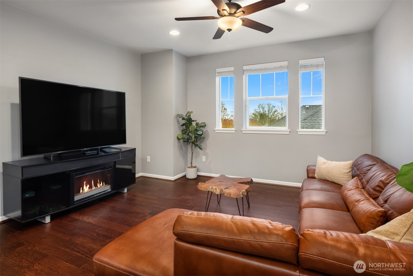 3250 Southwest Graham Street, Unit 104 Seattle, WA 98126 - Photo 3 of 24