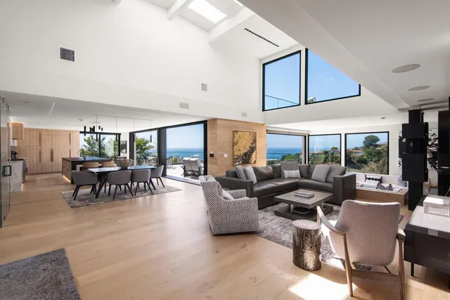 $6,995,000 | 2684 Costebelle Drive, La Jolla, CA 92037