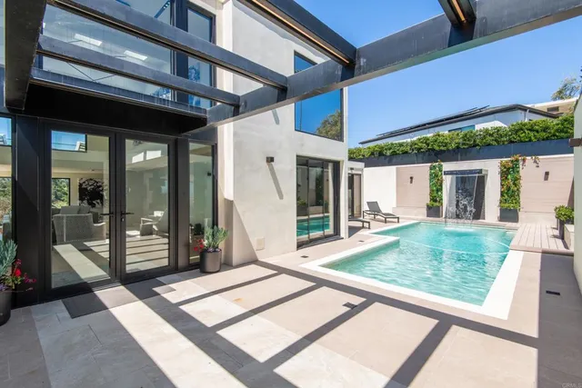 $6,995,000 | 2684 Costebelle Drive, La Jolla, CA 92037