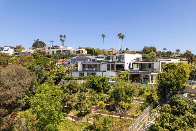 $6,995,000 | 2684 Costebelle Drive, La Jolla, CA 92037