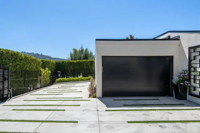 $6,995,000 | 2684 Costebelle Drive, La Jolla, CA 92037