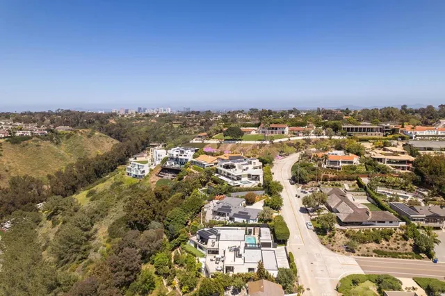 $6,995,000 | 2684 Costebelle Drive, La Jolla, CA 92037